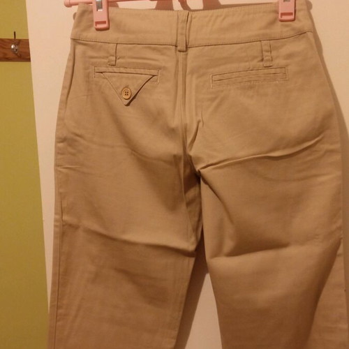 Beige pants with straight leg like new, size XS