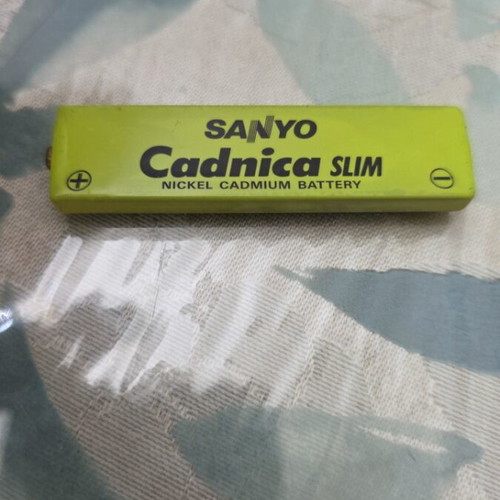 Sanyo Ni-MH 650 mAh Rechargeable GumStick Battery used untested