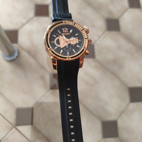 Breeze 100M Rose Gold Black Watch like new