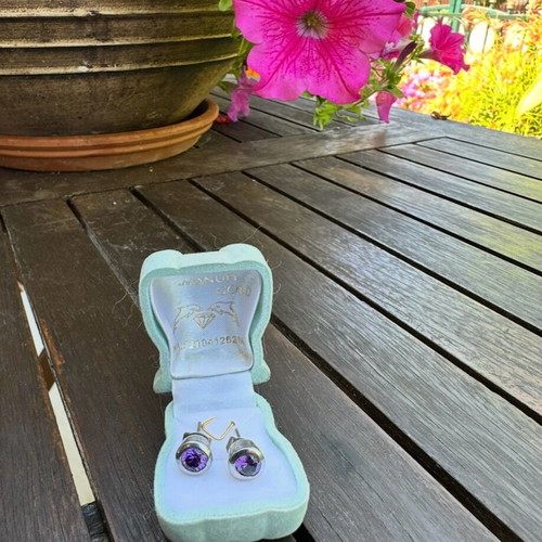 Silver earrings with purple amethyst stone like new 925