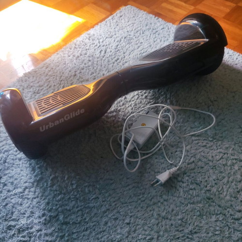 Hoverboard UGES LiteCxbk0231 like new