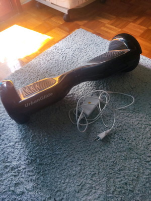 Hoverboard UGES LiteCxbk0231 like new
