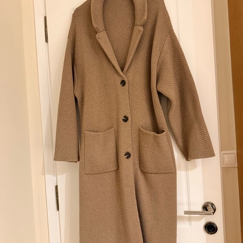 Zara long jacket like new, very warm, size L, beige brown
