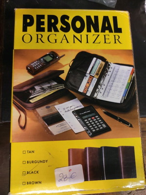 Personal organiser σαν καινούργιο σε δερματινη θήκη με κομπιουτεράκι και θήκες