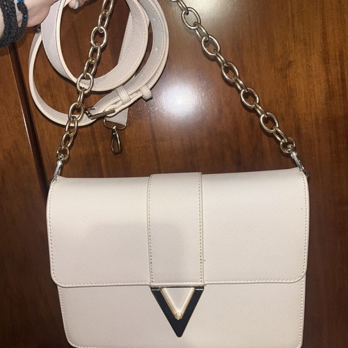 Valentino bag crossbody crème like new