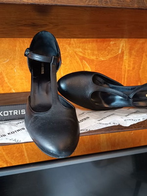 Makis Kotris Black Faux Leather T-Bar Pumps Like New Size 41