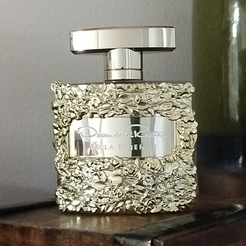 Oscar de la Renta Bella Essence Eau de Parfum 100ml