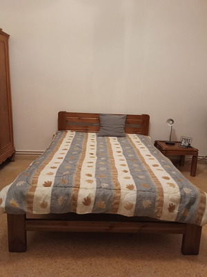 Half-double bed used in very good condition with optional mattress