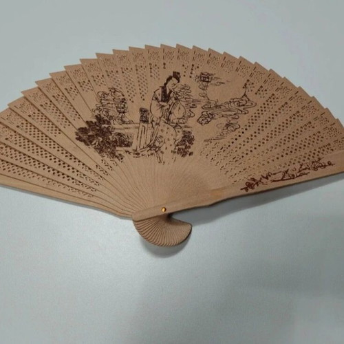 Wooden Vietnamese fan handmade with pyrography new