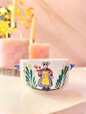 Vintage French Quimper Style Hand Painted Ceramic Bowl like new