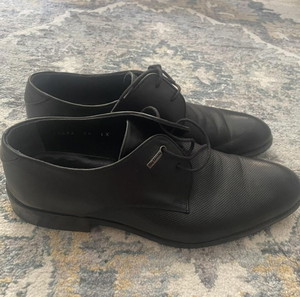 δερμάτινα παπούτσια Guy laroche