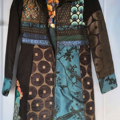 Desigual coat blue / black patchwork like new