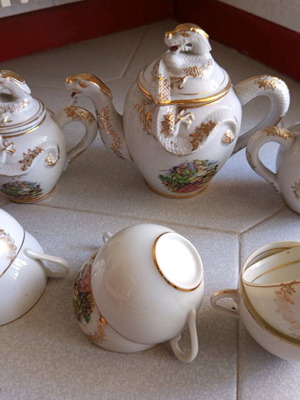 Authentic Japanese vintage tea set complete like new