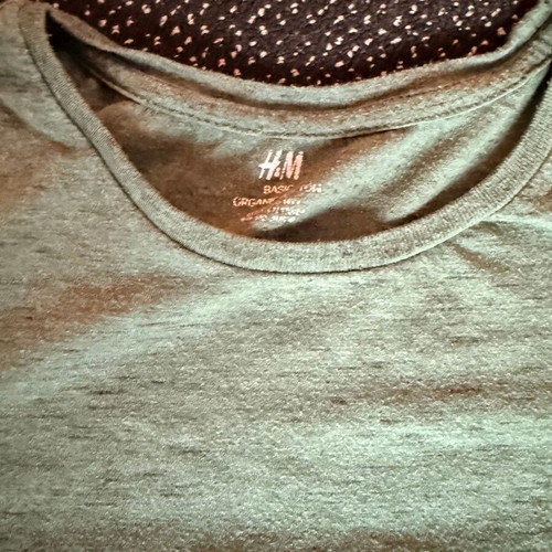 H&M men's green t-shirt with pocket, used, size M