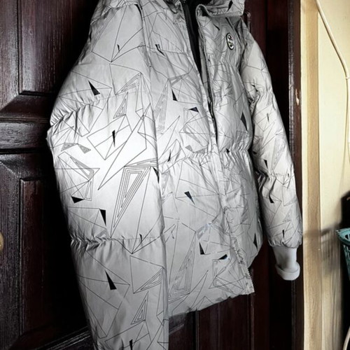Maui & Sons Jacket like new, windproof and waterproof, gray-silver
