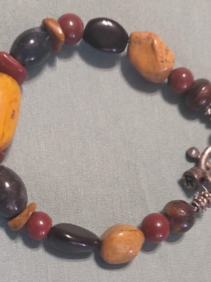 Handmade bracelet with natural semi-precious stones like new