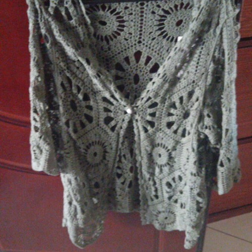 Knitted cardigan with 3/4 sleeves khaki size M/L new