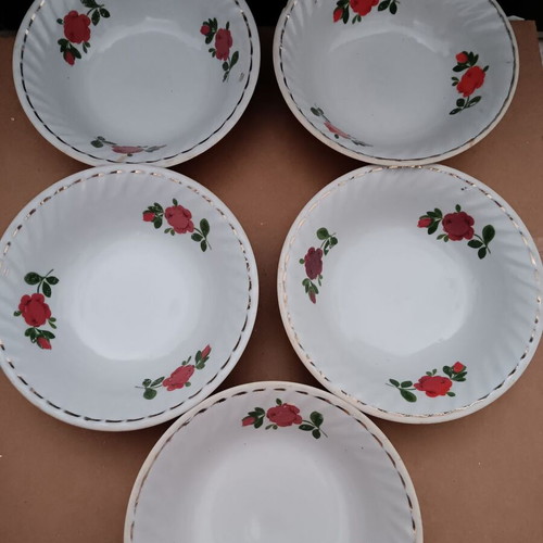 Set of 5 Small Deep Plates used