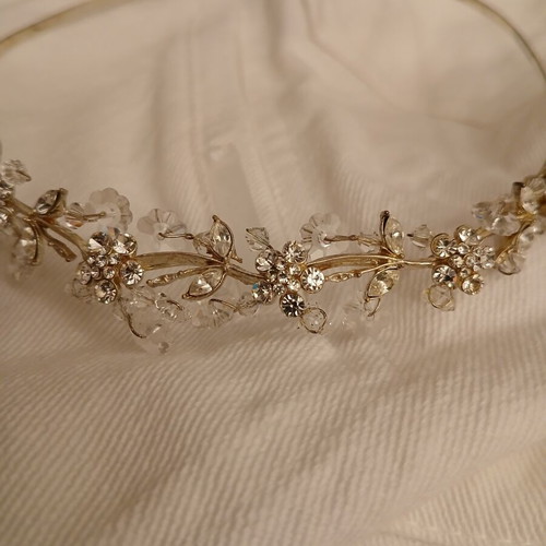 Vintage bridal headband with Swarovski crystals