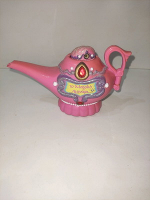 Polly Pocket lamp used with replaced skirt and hand