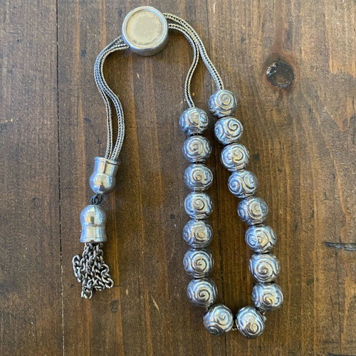 Collectible silver-plated worry beads like new, 23 centimeters
