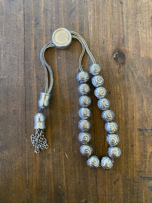 Collectible silver-plated worry beads like new, 23 centimeters