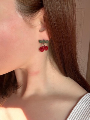 Vintage cherry earrings small size new, red