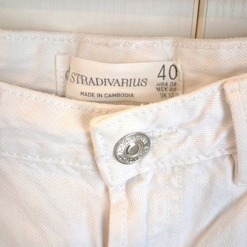 Stradivarius D93 white high-waist denim bermuda shorts like new, size 40