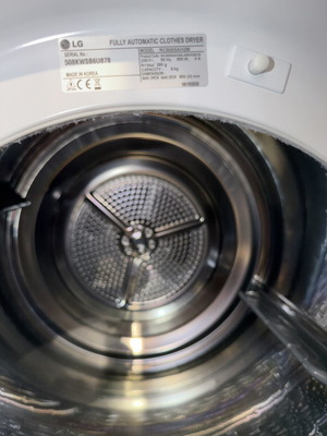 LG RC8055AH2M Clothes Dryer 8kg Heat Pump used