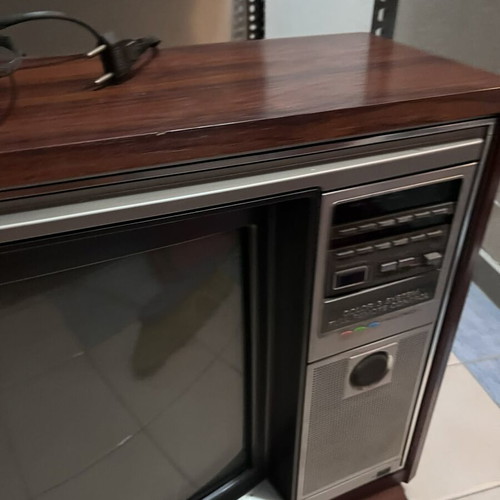 Sony vintage television like new