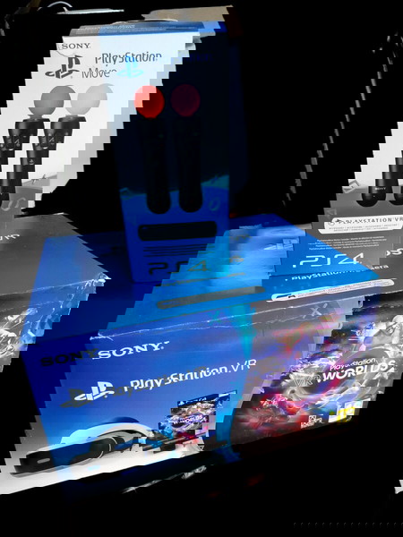 Πωλειται vr & move motion (x2) για ps4, χρησιμοποιημένο ελαχιστα χρησιμοποιημένο....