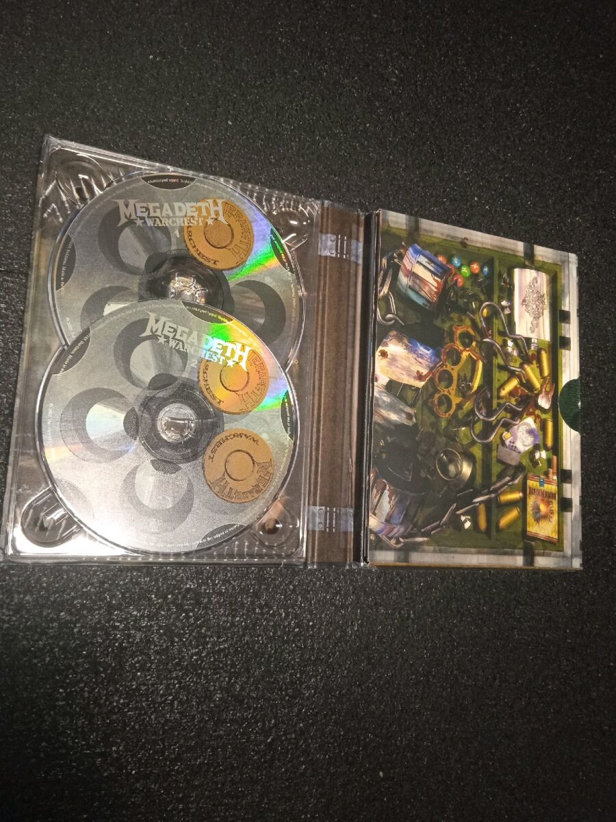Megadeth Warchest box set като нов,… - € 170,00 - Vendora.bg