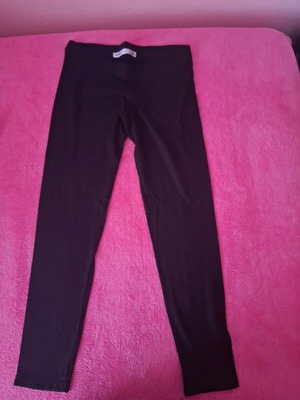 Black leggings like new, one size