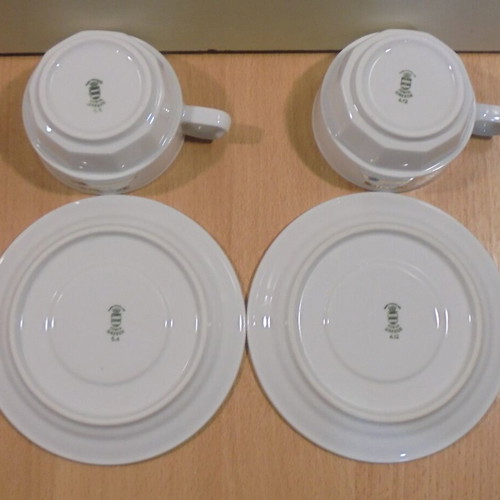 Jacobs coffee two promotional porcelain cups for cappuccino or chocolate like new with saucers