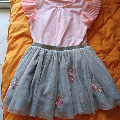 Baby dress like new with tutu mustache