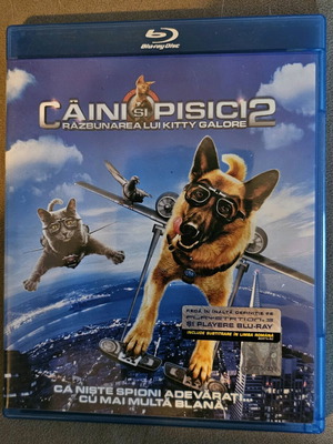 Blu Ray San to Skylo me ti Gata 2: The Revenge of Kitty Galore like new