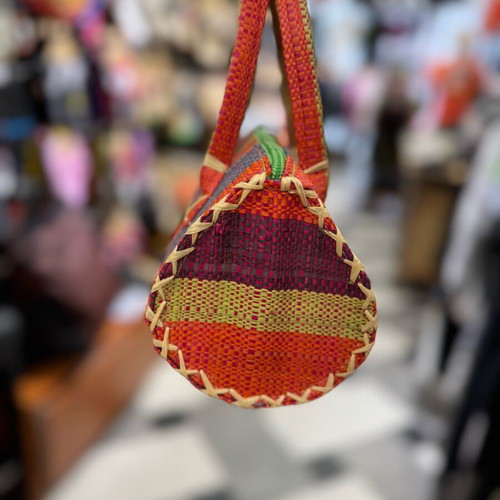 Handmade straw bag like new, multicolored