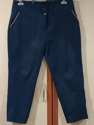 Women's Capri Pants like new, navy blue with pink trim, size L