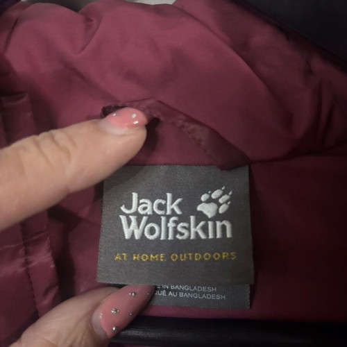 Jack Wolfskin women's jacket like new, windproof, brown and red