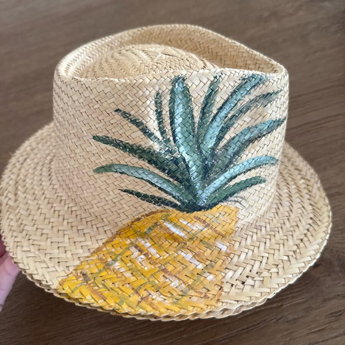 Handmade straw hat like new, beige size M