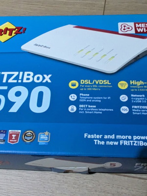 AVM FRITZ!Box 7590 Wi-Fi 5 router