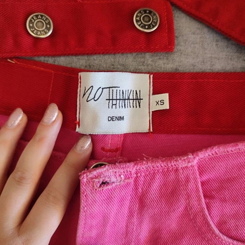 Shorts No Thinkin new, pink and red, size XS