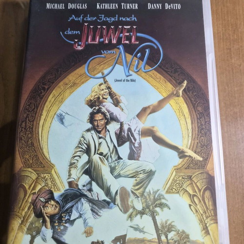 Auf der Jagd nach dem Juwel vom Nil DVD like new, comedy with subtitles