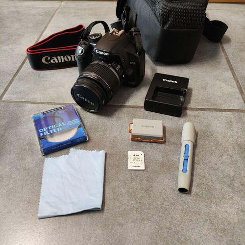 Canon 450D camera with EFS 18-55mm IS lens and accessories like new
