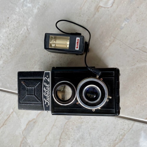 Lubitel 2 TLR Medium Format Camera with Kako Flash like new