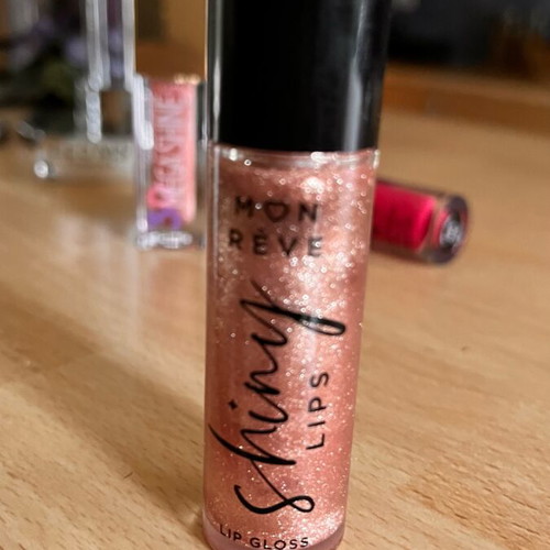 Lips Mon Reve with 2+1 gift, new