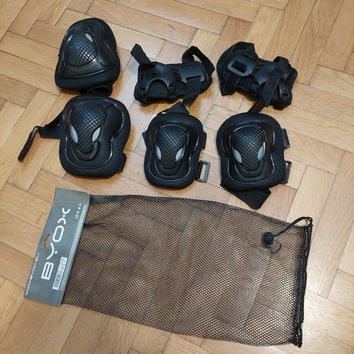 BYOX rollers new with light-up wheels, size 38-41