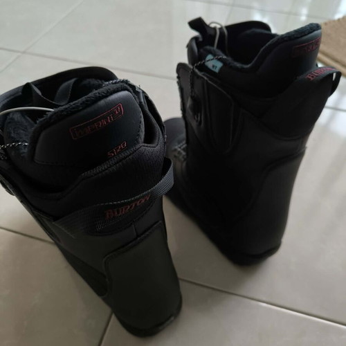Burton Mint Speedzone Women's Snowboard Boots Black, Like New