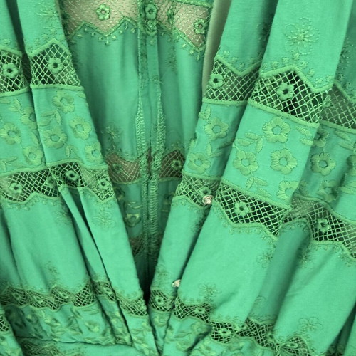Karavan green short dress like new with belt and buttons