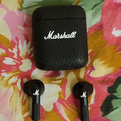 Marshall Bluetooth earbuds